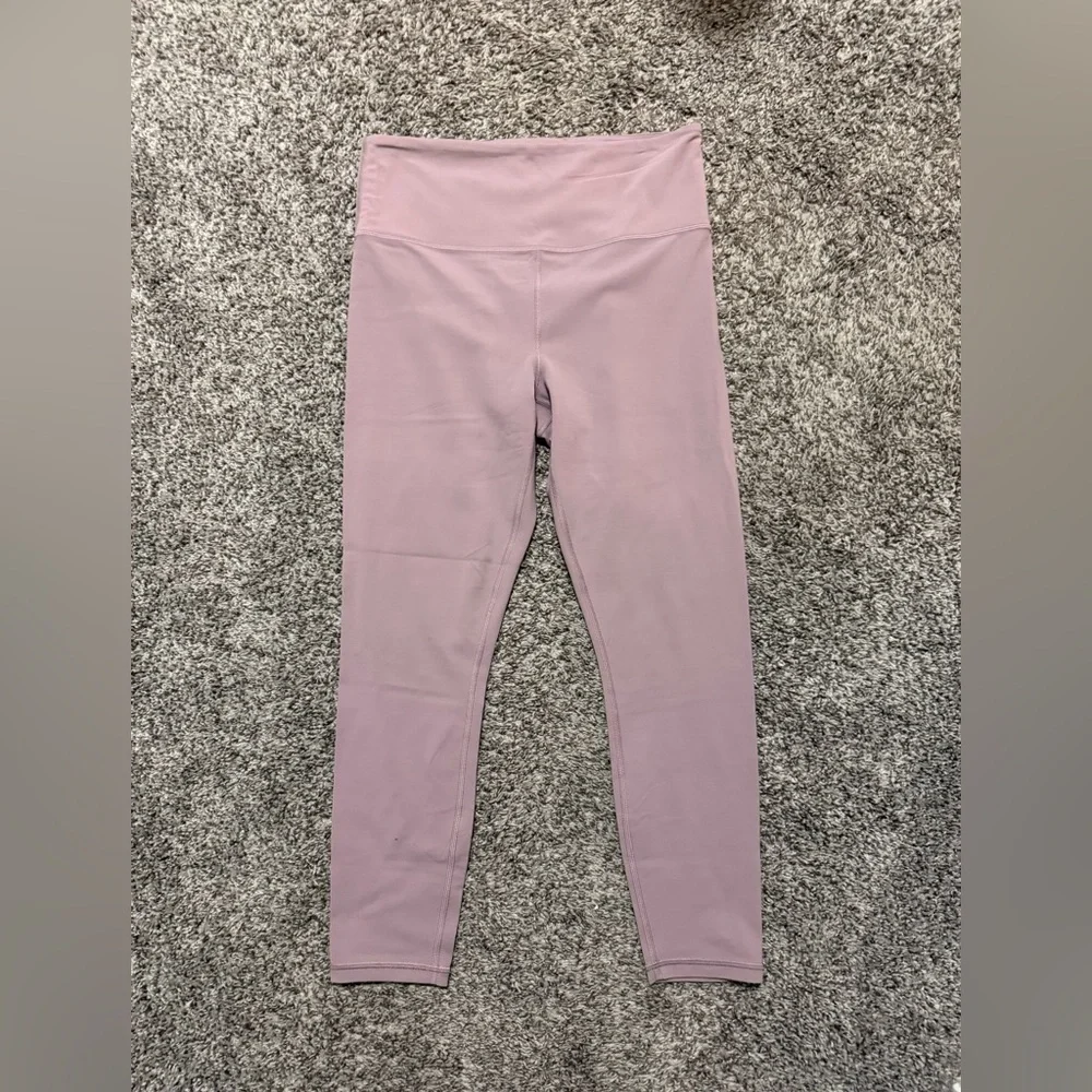 💜 ATHLETA Ultra High Rise Elation 7/8 Tight - Picture 1 of 5